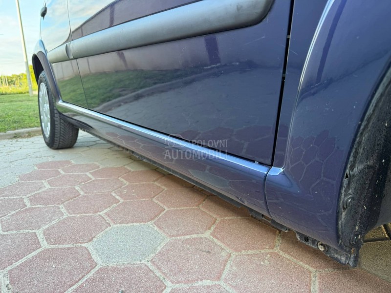 Citroen C3 1.1b/8.v/4.4k.w