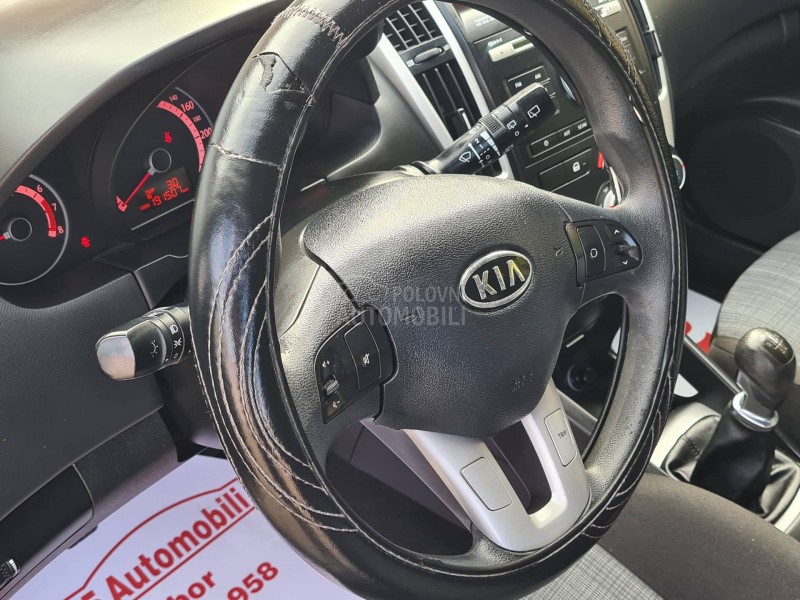 Kia cee`d 1.4 Cvvt model