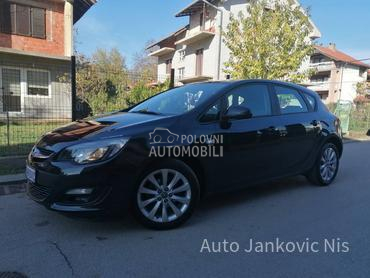 Opel Astra J 1.4i ACTIVE LINE CH