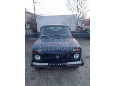 Lada Niva 1.7