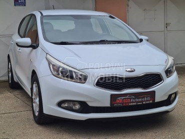 Kia cee`d 1.4 EX Champion