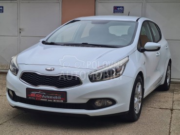 Kia cee`d 1.4 EX Champion