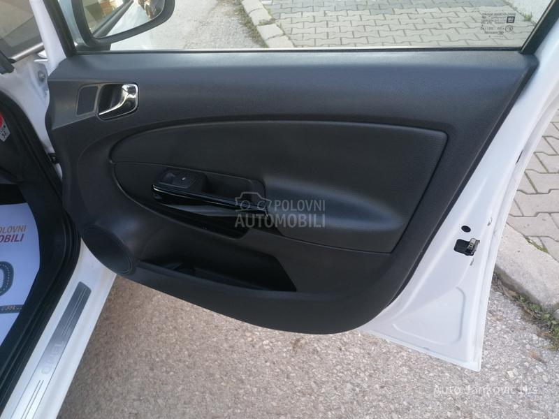 Opel Corsa D 1.4i ADAM 150 YEAR