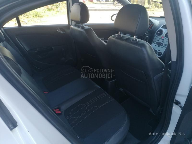 Opel Corsa D 1.4i ADAM 150 YEAR