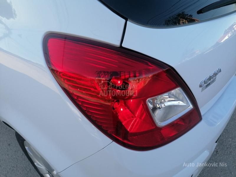 Opel Corsa D 1.4i ADAM 150 YEAR