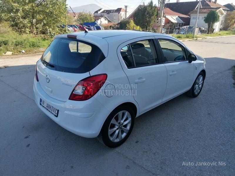 Opel Corsa D 1.4i ADAM 150 YEAR