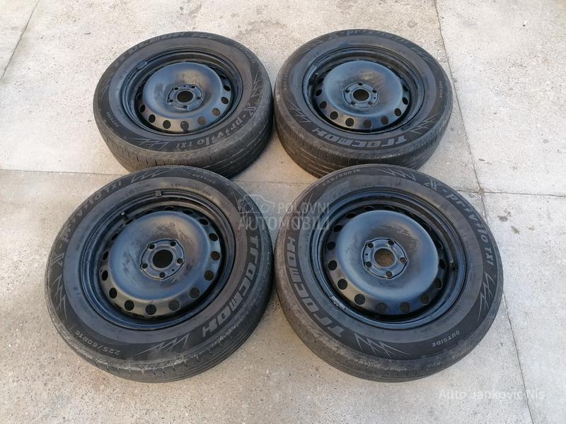 Renault Espace 2.0i FAMILY LINE CH