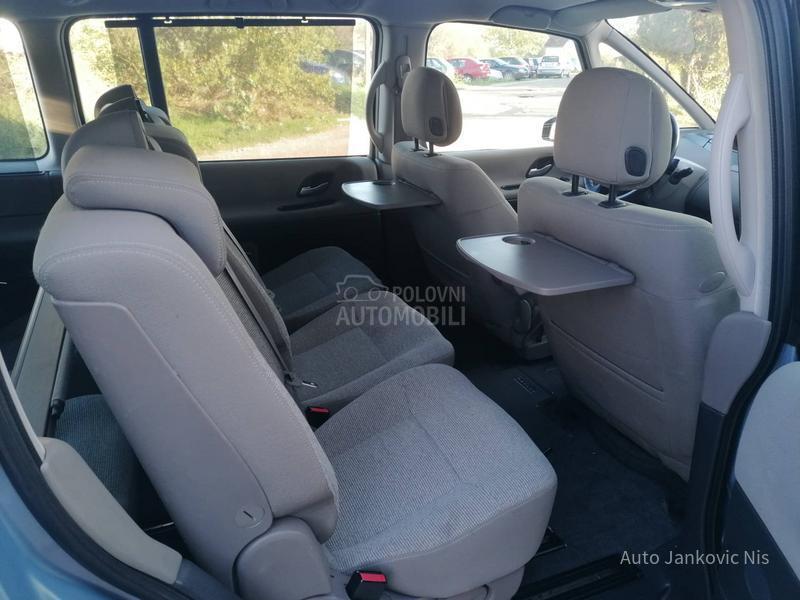 Renault Espace 2.0i FAMILY LINE CH