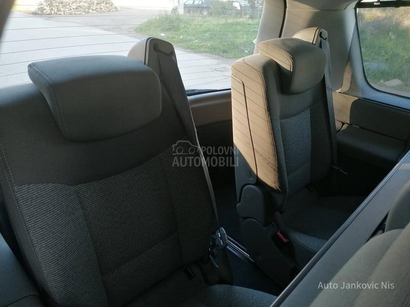 Renault Espace 2.0i FAMILY LINE CH