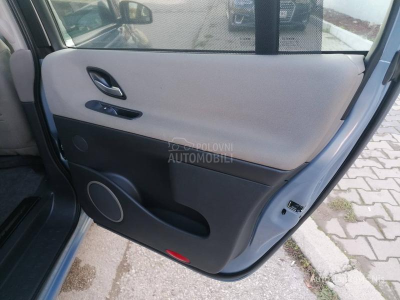 Renault Espace 2.0i FAMILY LINE CH