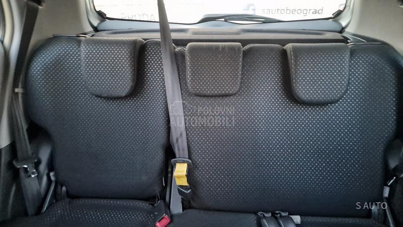 Toyota Yaris KREDlTl/LUNA