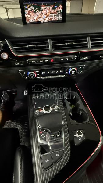 Audi SQ7 3xSIine