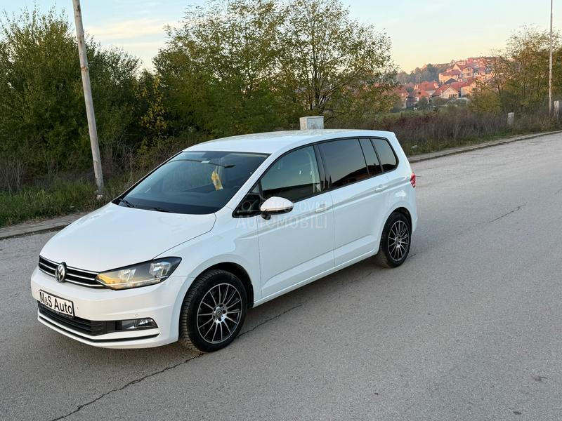 Volkswagen Touran 2.0tdi///D S G
