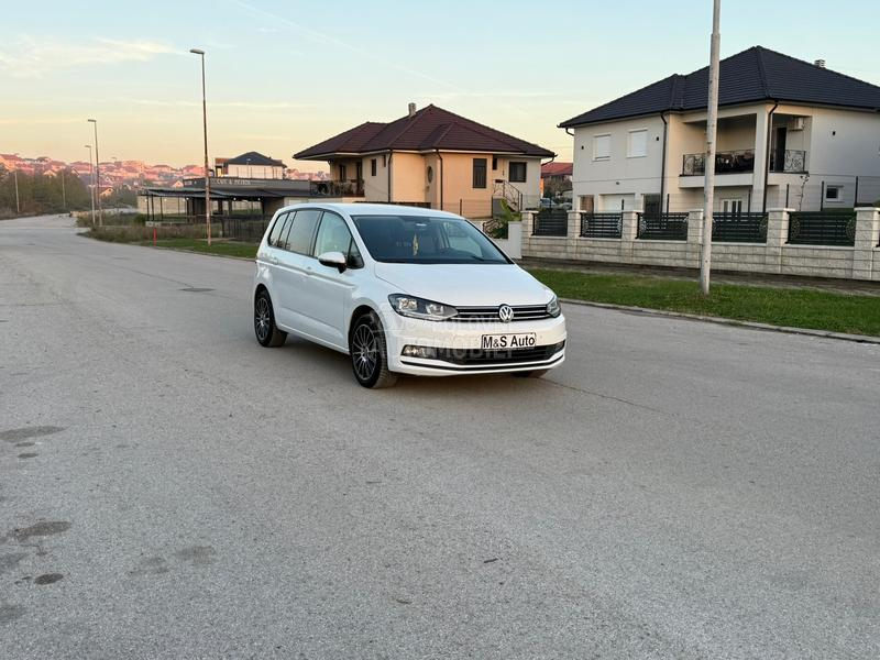 Volkswagen Touran 2.0tdi///D S G