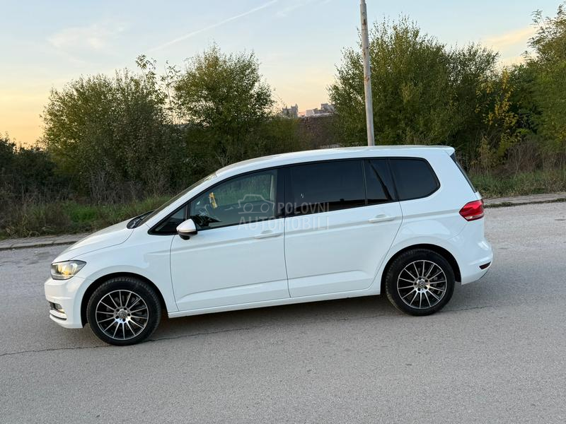 Volkswagen Touran 2.0tdi///D S G