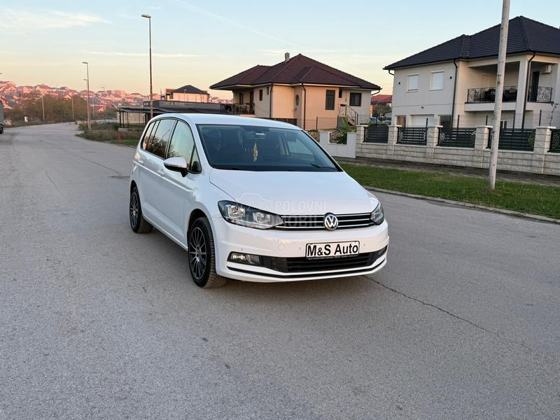 Volkswagen Touran 2.0tdi///D S G