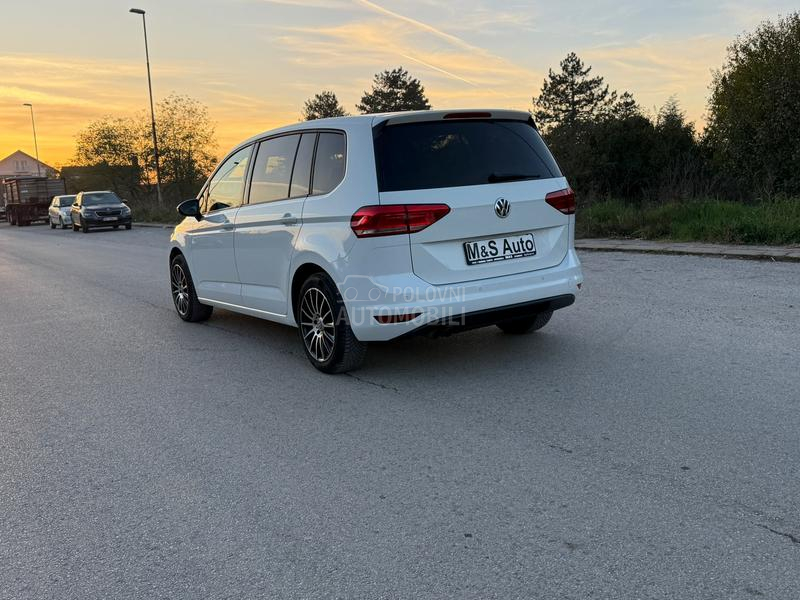 Volkswagen Touran 2.0tdi///D S G