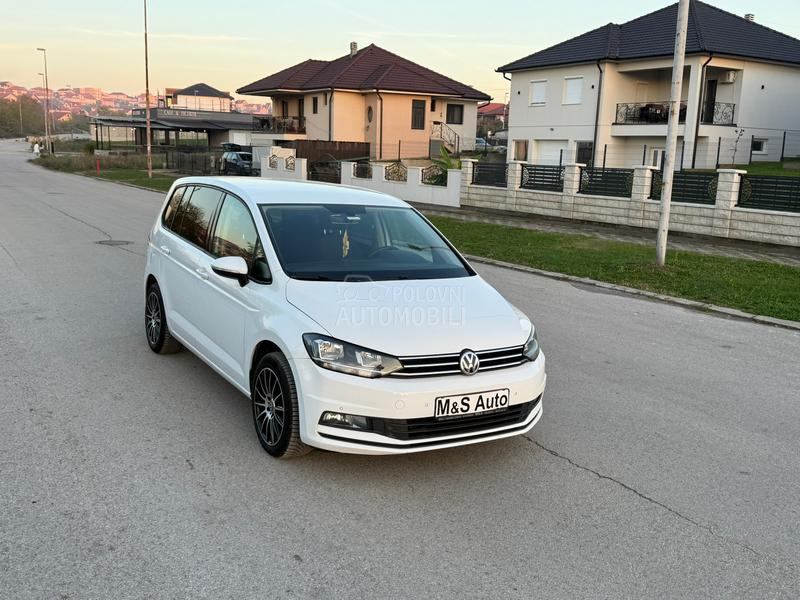 Volkswagen Touran 2.0tdi///D S G