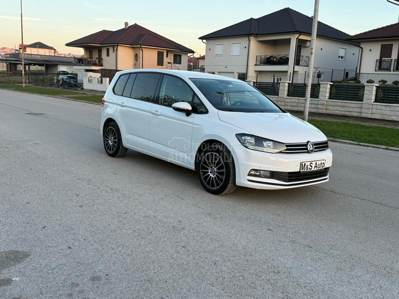 Volkswagen Touran 2.0tdi///D S G
