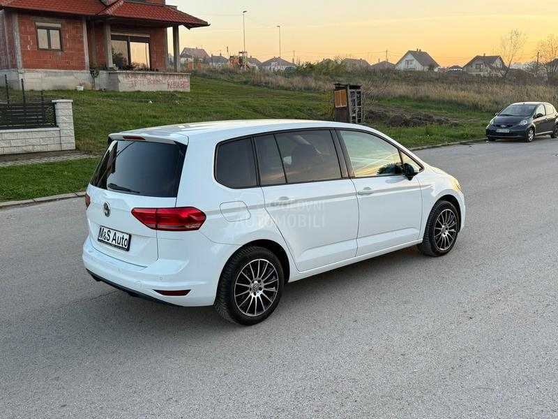 Volkswagen Touran 2.0tdi///D S G