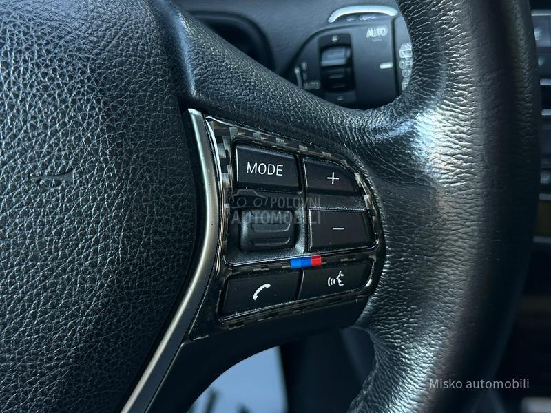 BMW 116 Xenon Led Nav Auto