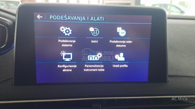 Peugeot 3008 1.5 BLU NAV ALU KAM