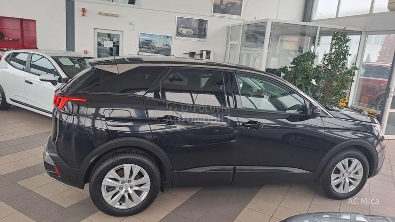 Peugeot 3008 1.5 BLU NAV ALU KAM
