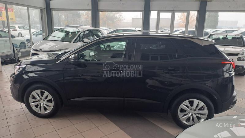 Peugeot 3008 1.5 BLU NAV ALU KAM