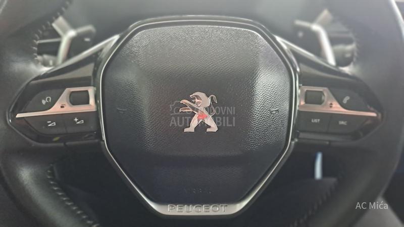 Peugeot 3008 1.5 BLU NAV ALU KAM
