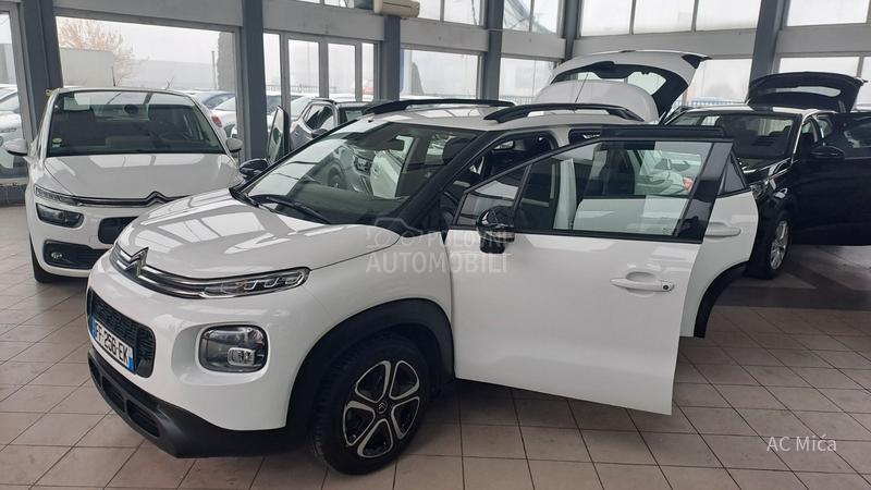 Citroen C3 Aircross 1.2 PURE NAV LED USB