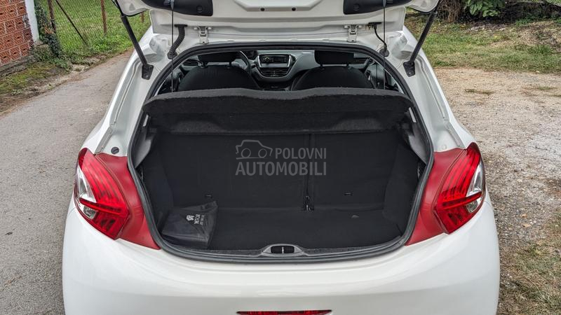 Peugeot 208 1.4  HDI