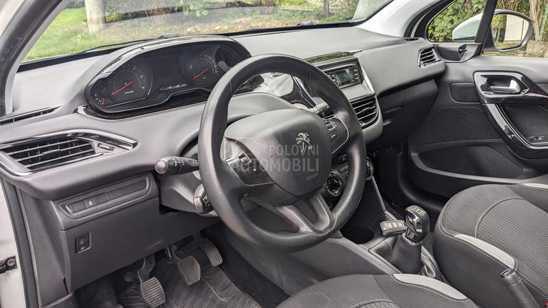 Peugeot 208 1.4  HDI