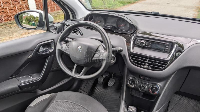 Peugeot 208 1.4  HDI