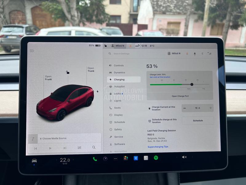 Tesla Model Y Long Range AWD