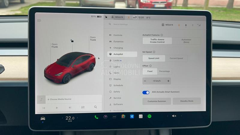 Tesla Model Y Long Range AWD