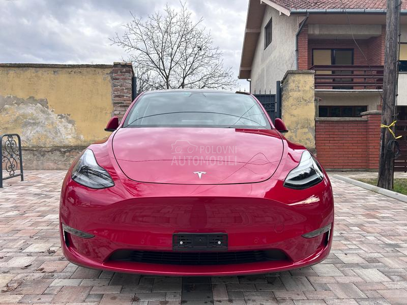 Tesla Model Y Long Range AWD