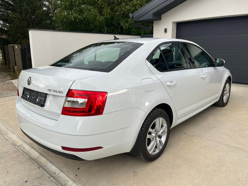 Škoda Octavia 1.6 TDI AMB