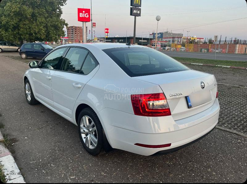 Škoda Octavia 1.6 TDI AMB