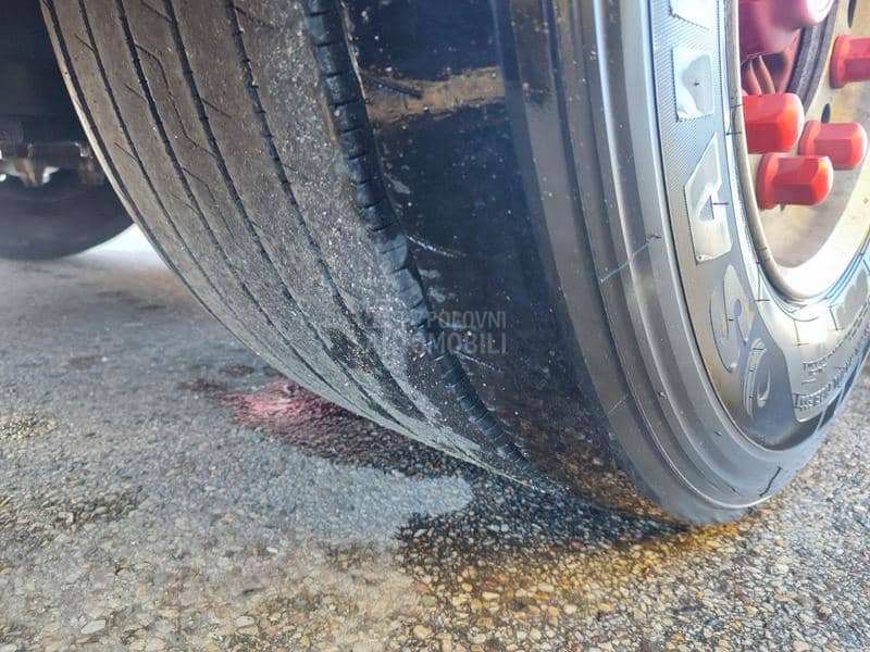 Schwarzmuller J serie MEGA