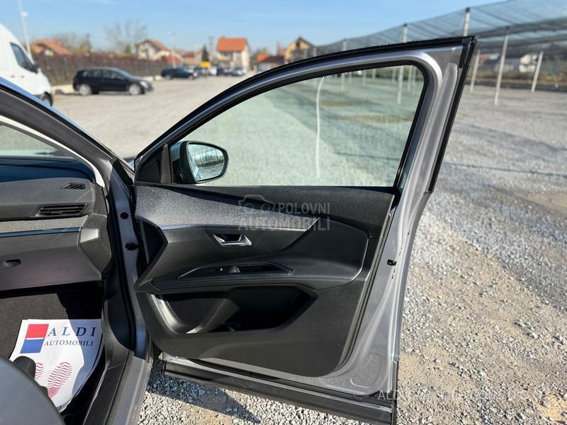 Peugeot 5008 1.2 Puretech Allure