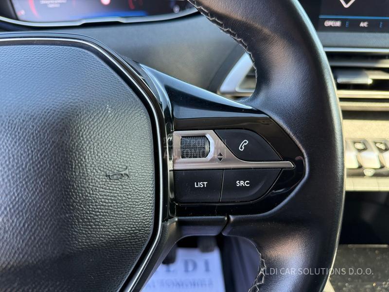 Peugeot 5008 1.2 Puretech Allure