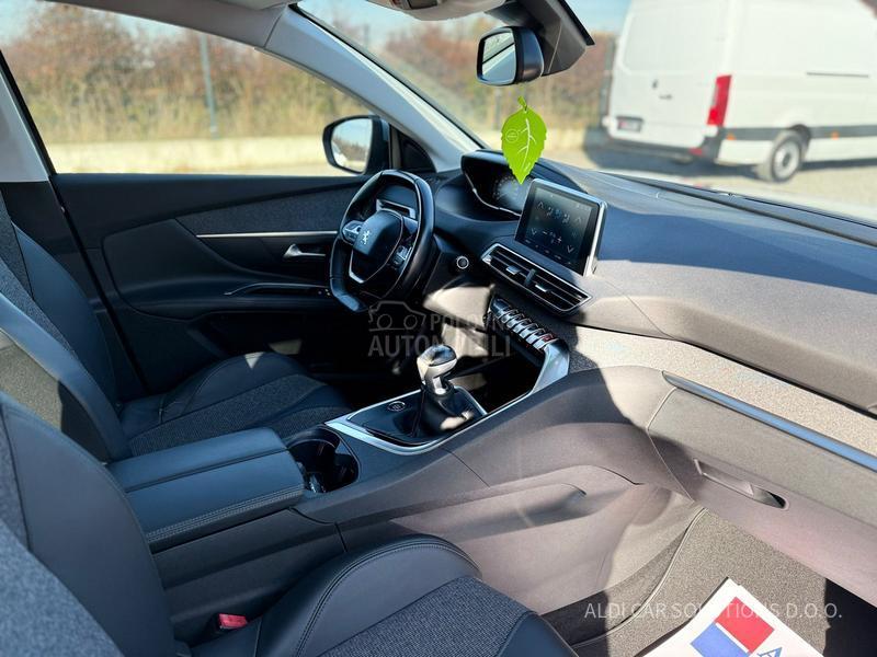 Peugeot 5008 1.2 Puretech Allure