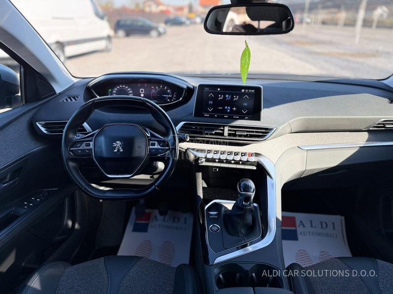 Peugeot 5008 1.2 Puretech Allure