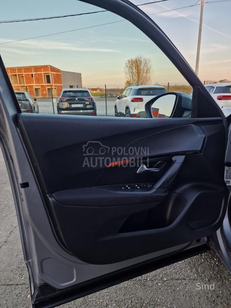 Peugeot 2008 1.2 PURETECH