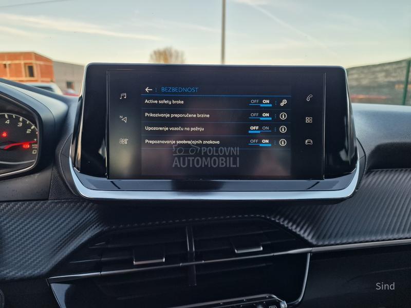 Peugeot 2008 1.2 PURETECH