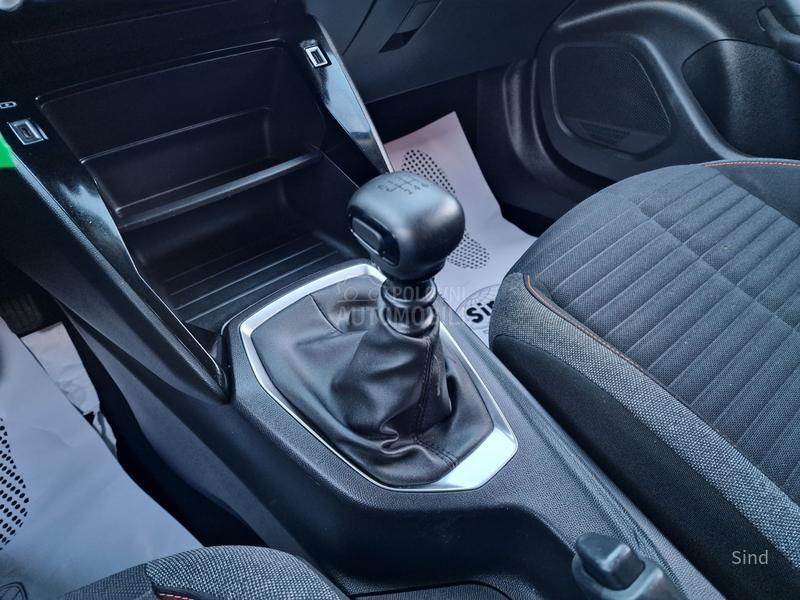 Peugeot 2008 1.2 PURETECH