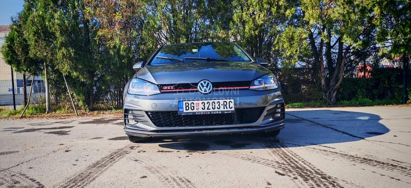 Volkswagen Golf 7 PERFORMANCE 245HP