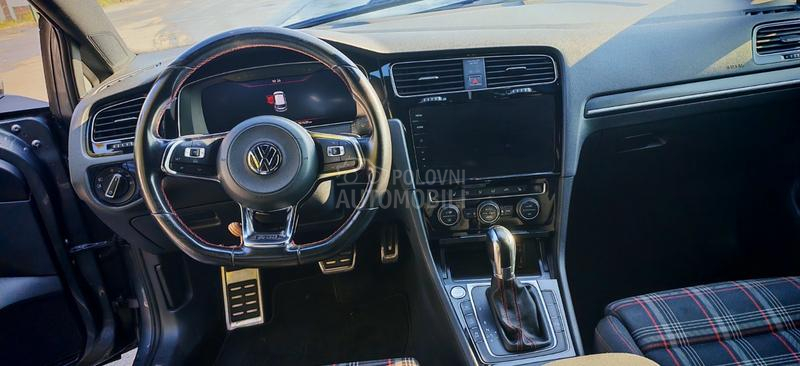 Volkswagen Golf 7 PERFORMANCE 245HP