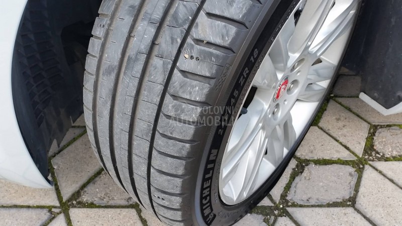 Jaguar XF 2.0 PRESTIGE/AUT/FUL