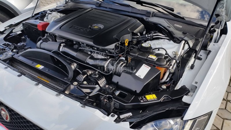 Jaguar XF 2.0 PRESTIGE/AUT/FUL